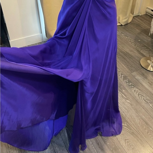 La Femme purple gown, size 2. See measurements dress size medium - Picture 11 of 13